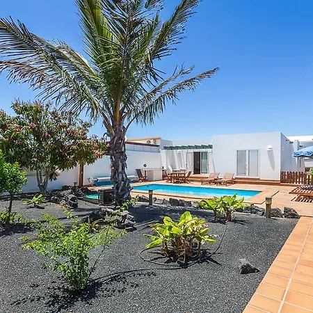 Aloe I Villa *